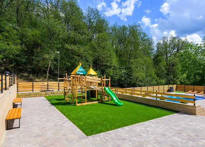 Guest house Montebelo 4*